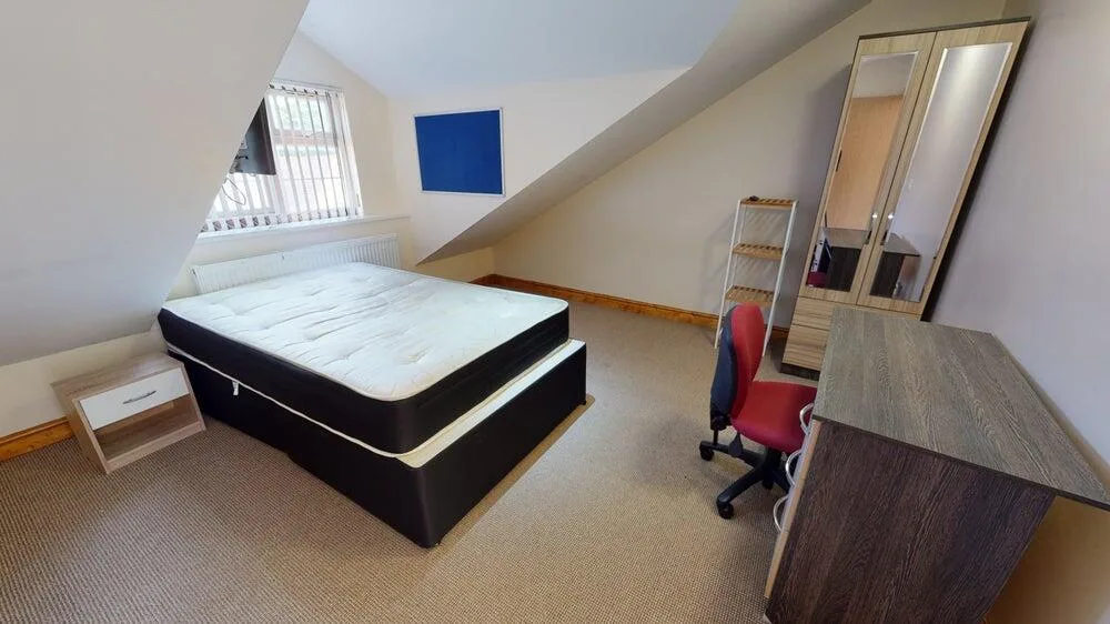 7 bedroom house for rent