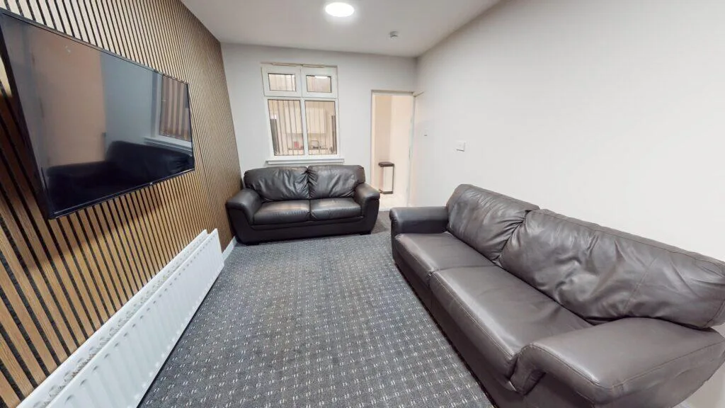 5 bedroom house for rent