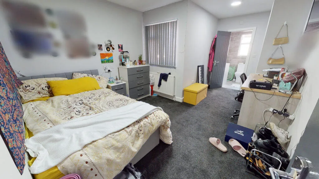 6 bedroom house for rent