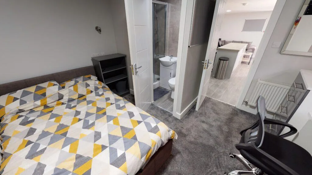 6 bedroom house for rent