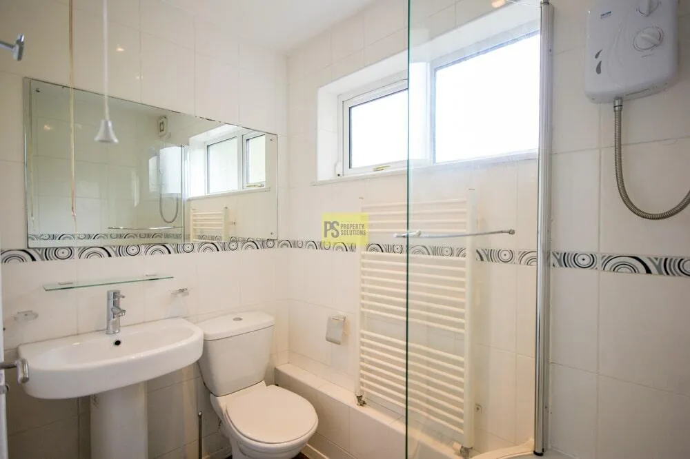4 bedroom terraced house for rent