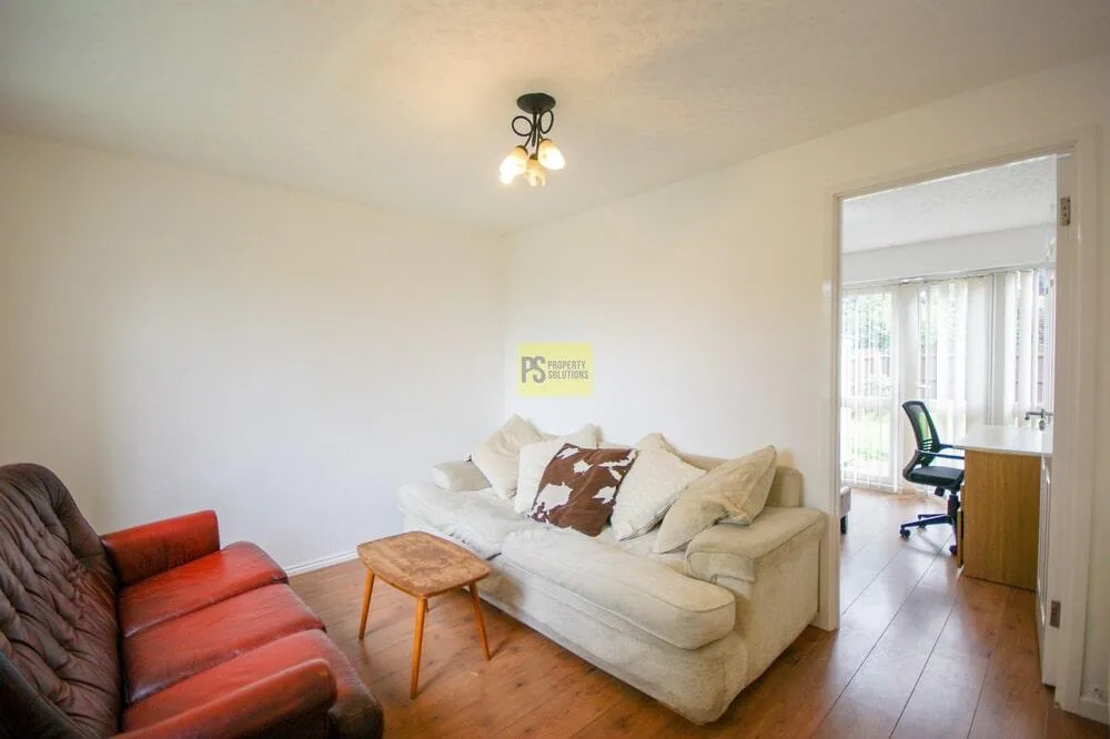 4 bedroom terraced house for rent