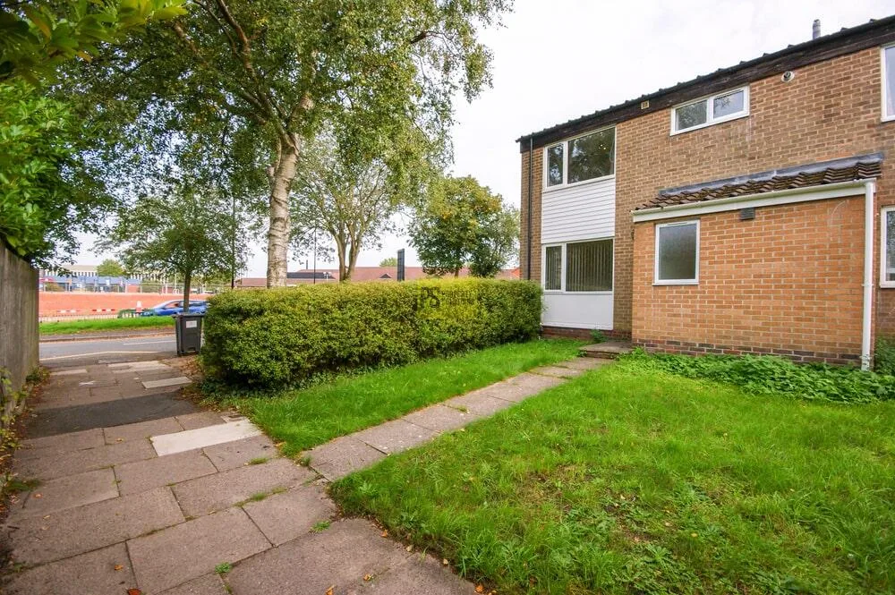 4 bedroom terraced house for rent
