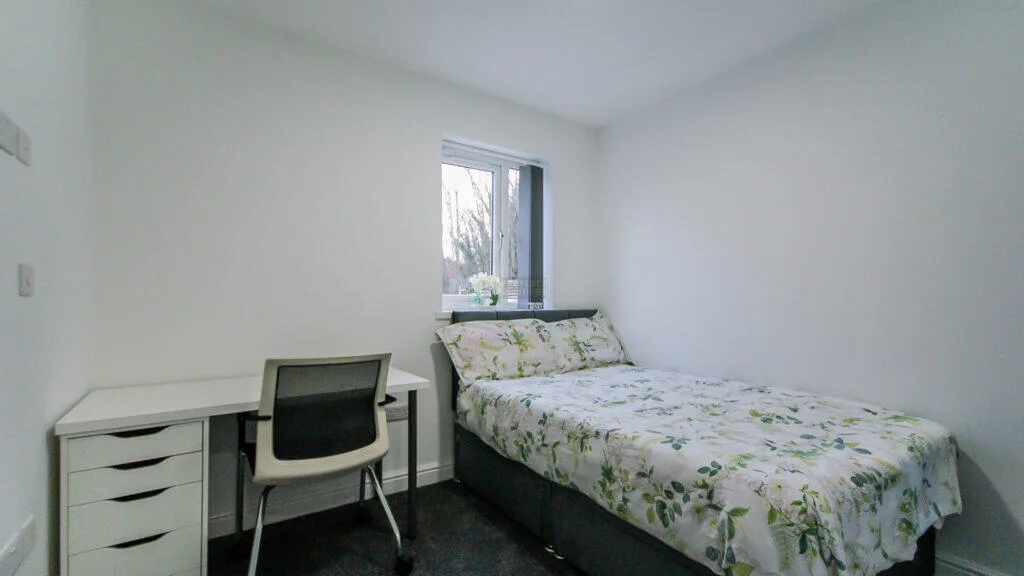 6 bedroom terraced house for rent