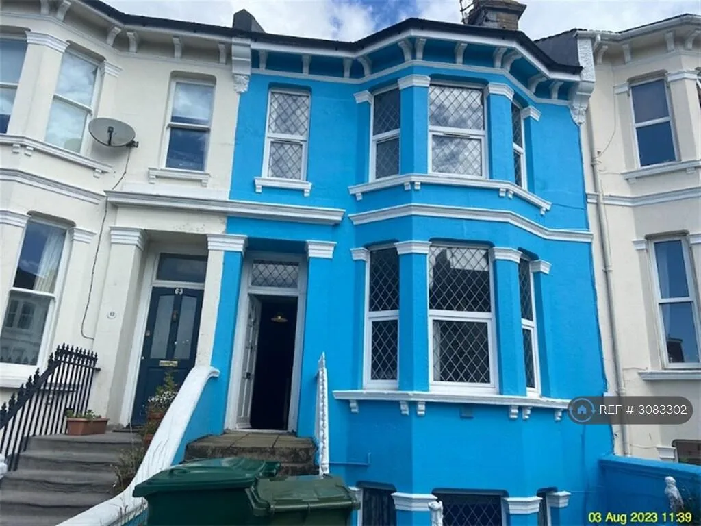 7 bedroom terraced house for rent