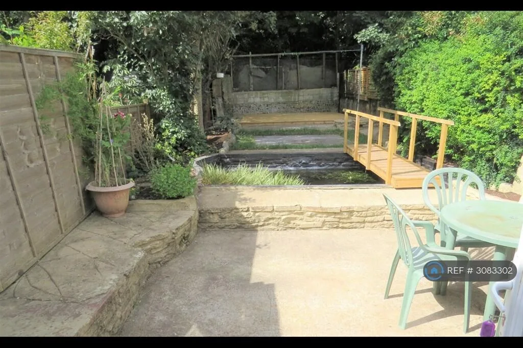 7 bedroom terraced house for rent