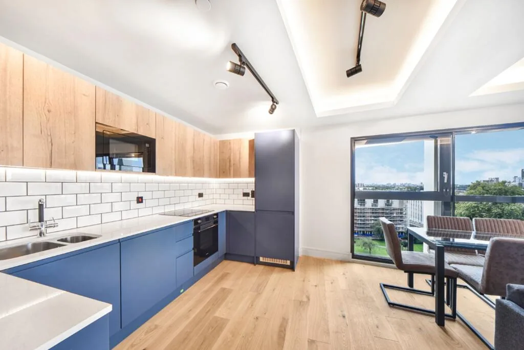 3 bedroom flat for rent