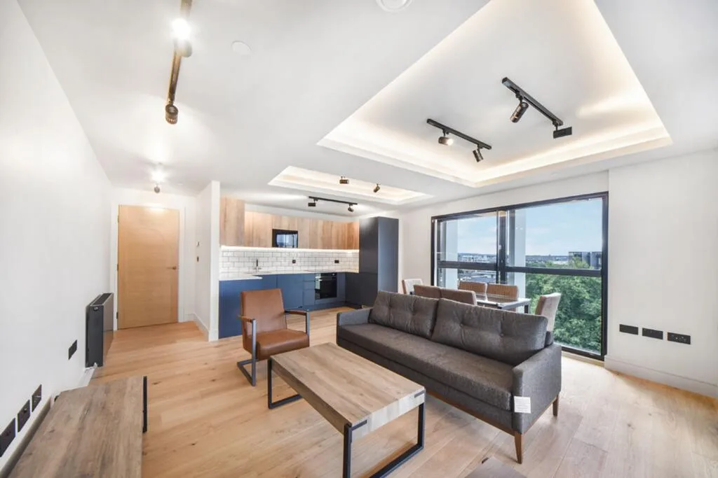3 bedroom flat for rent