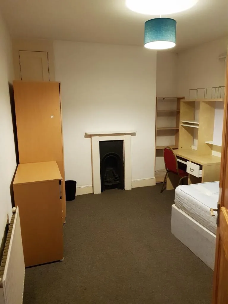 4 bedroom terraced house for rent