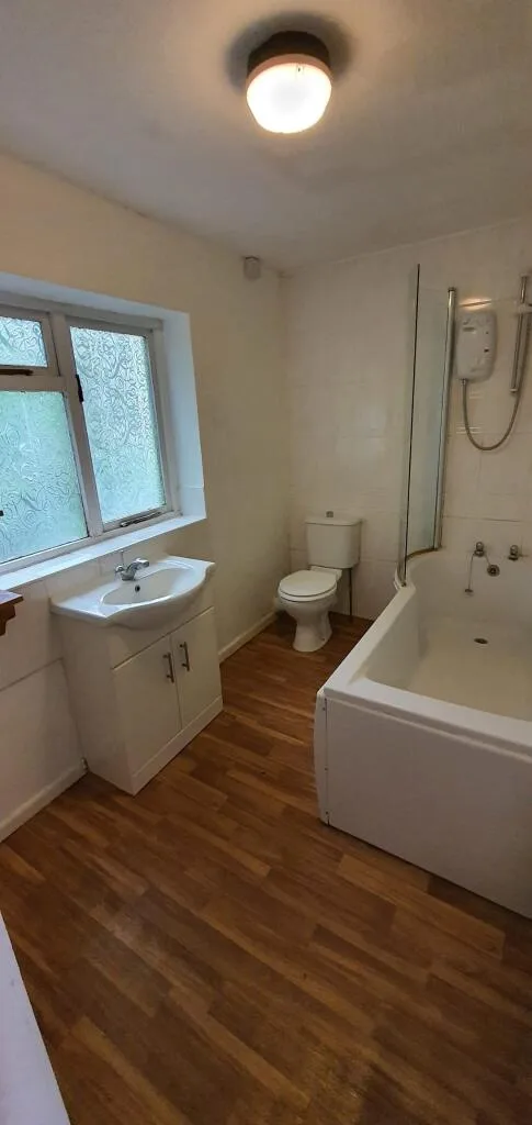 4 bedroom terraced house for rent