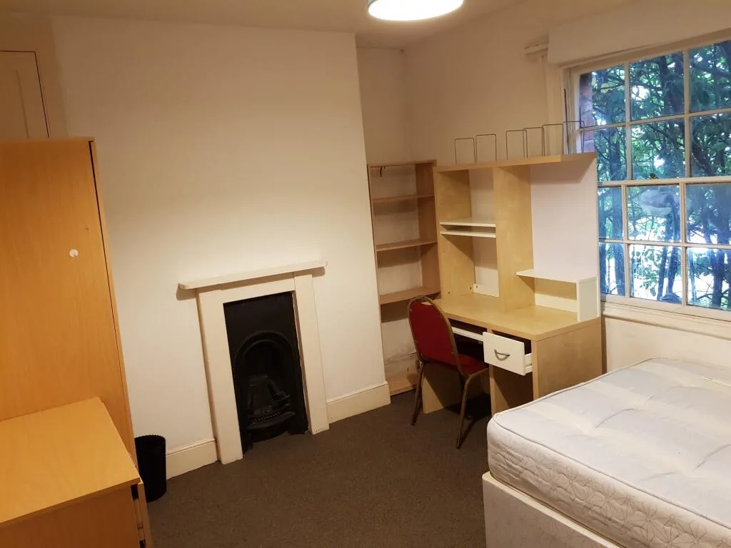 4 bedroom terraced house for rent