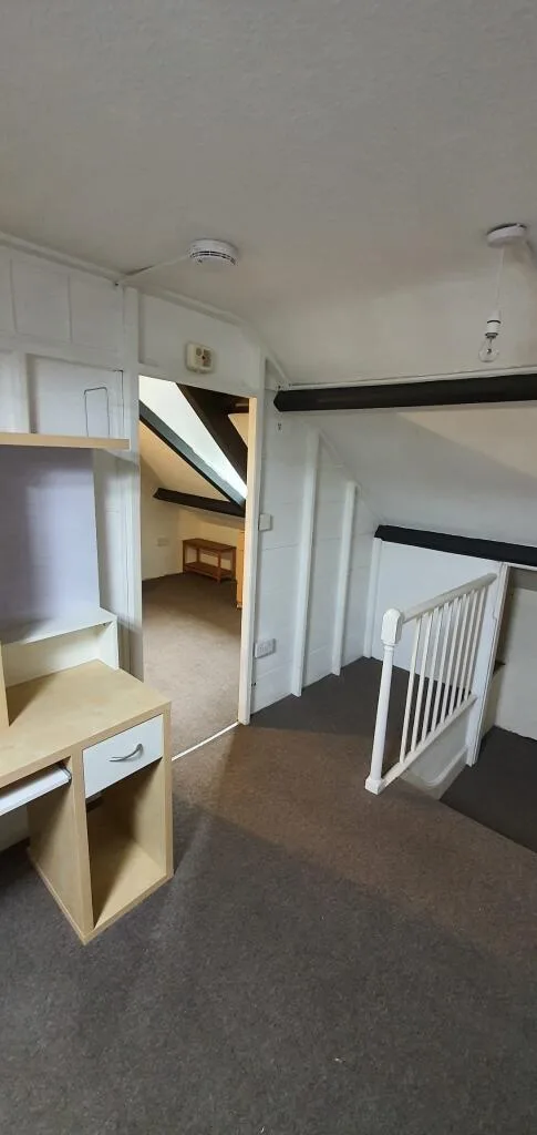 4 bedroom terraced house for rent