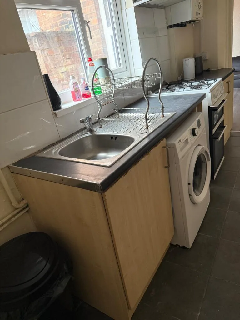 4 bedroom terraced house for rent