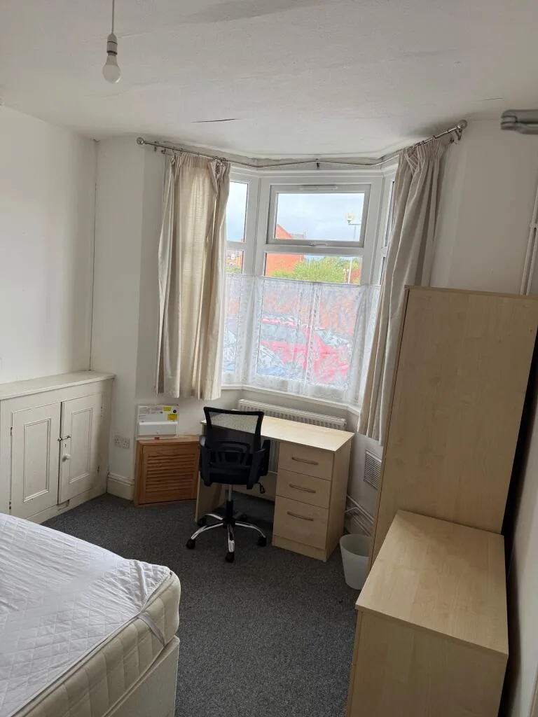 4 bedroom terraced house for rent