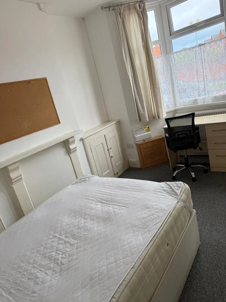 4 bedroom terraced house for rent