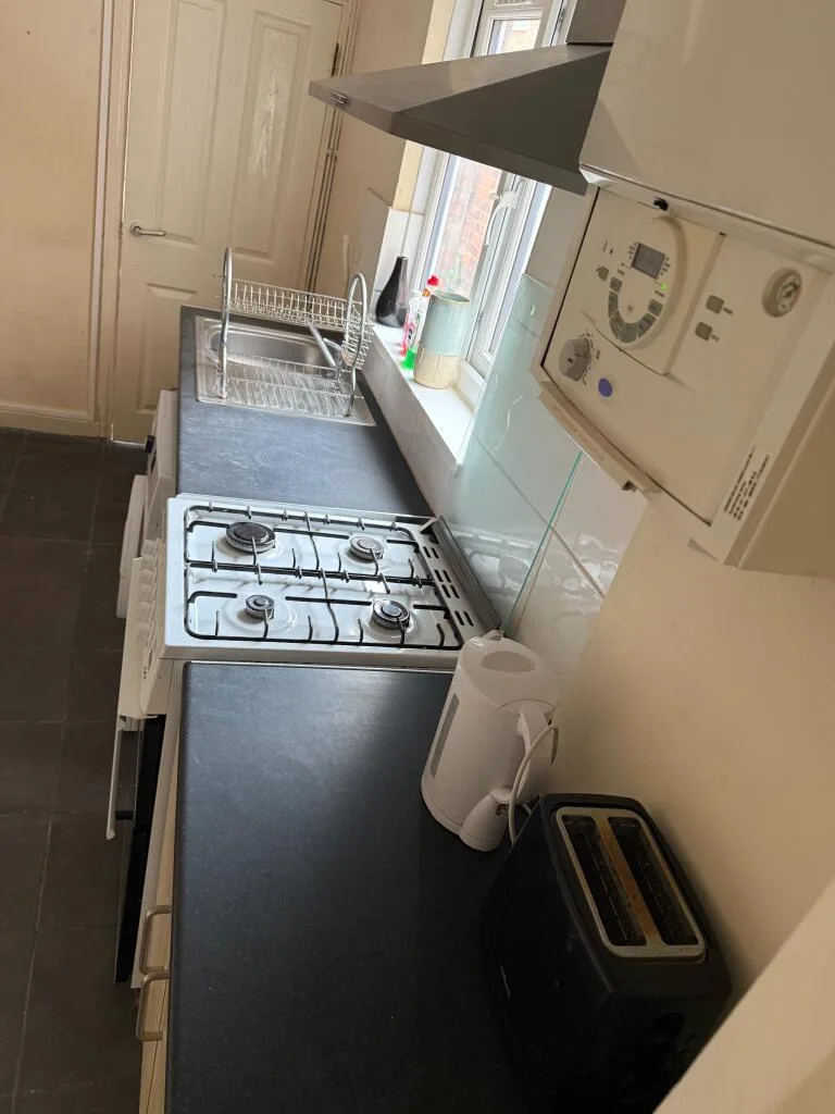 4 bedroom terraced house for rent