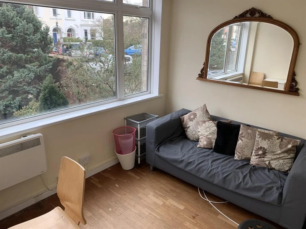 4 bedroom flat for rent