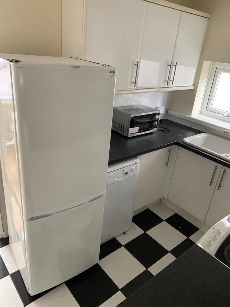 4 bedroom flat for rent