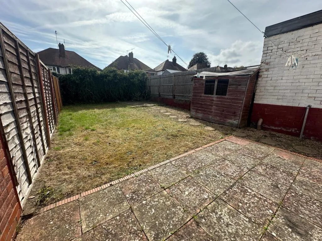 4 bedroom semi-detached house for rent