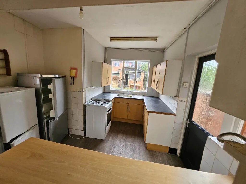 5 bedroom terraced house for rent