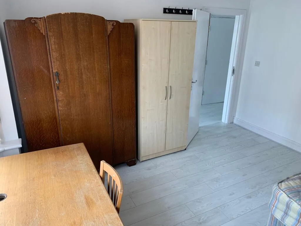 4 bedroom semi-detached house for rent