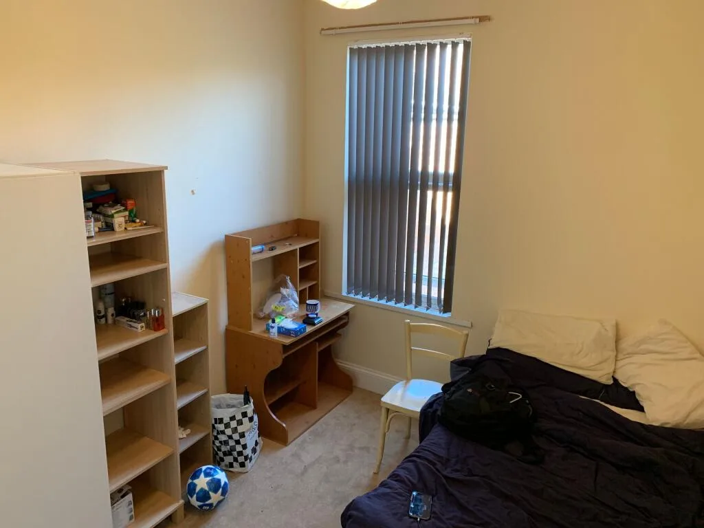 5 bedroom terraced house for rent