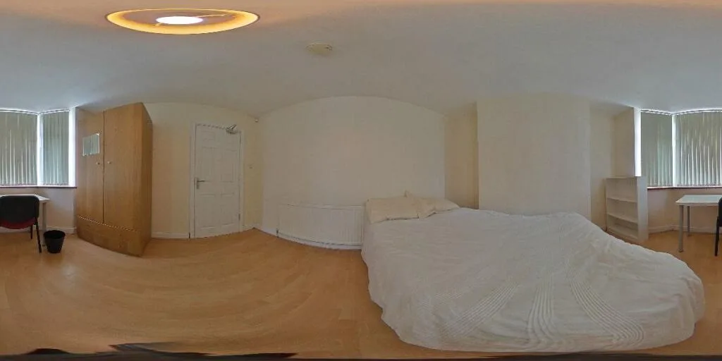 5 bedroom semi-detached house for rent
