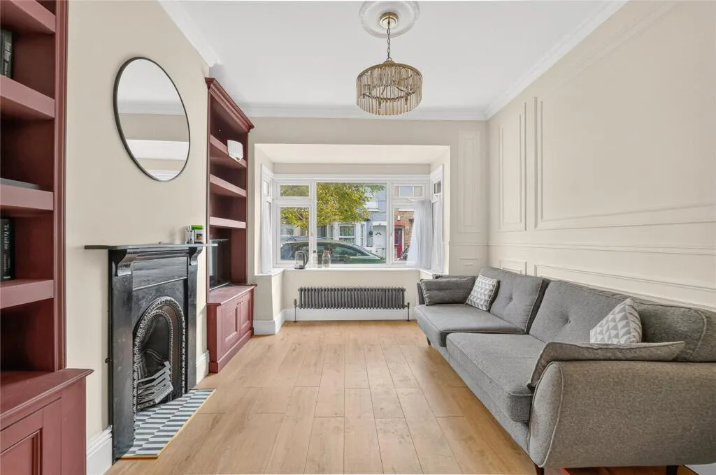 2 bedroom terraced house for rent