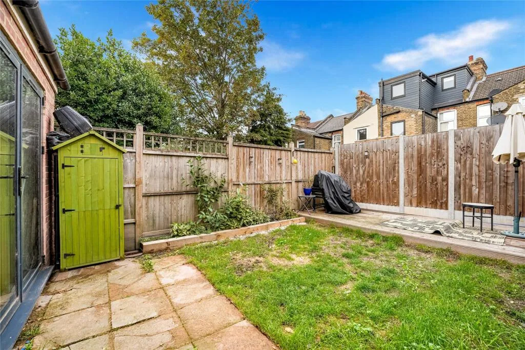 2 bedroom terraced house for rent