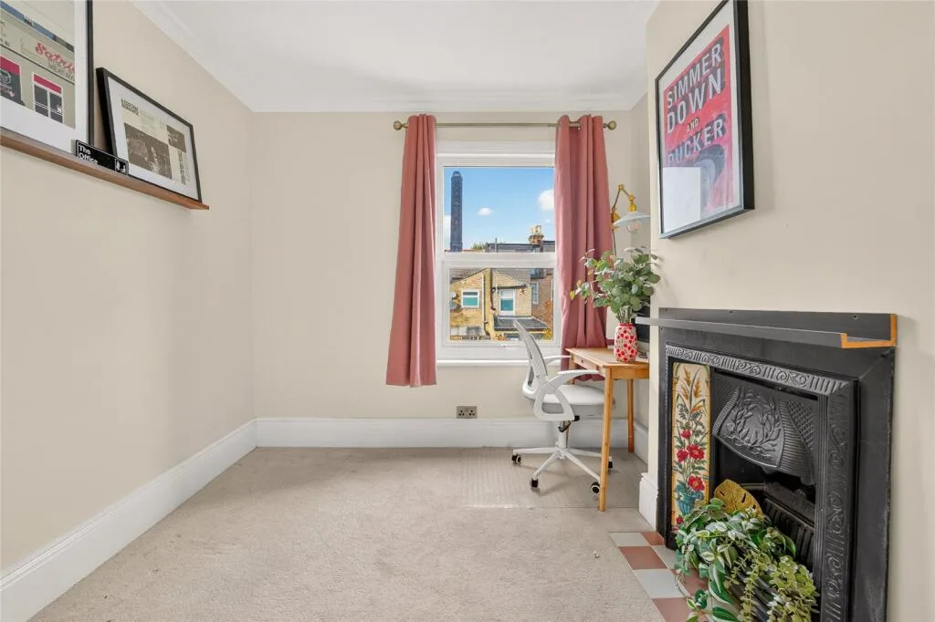2 bedroom terraced house for rent