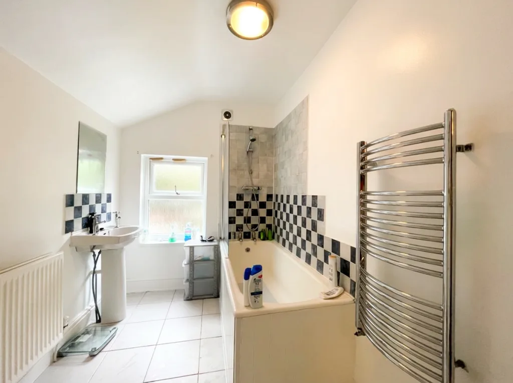 3 bedroom house for rent