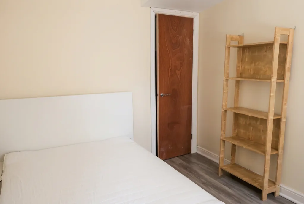 5 bedroom house for rent