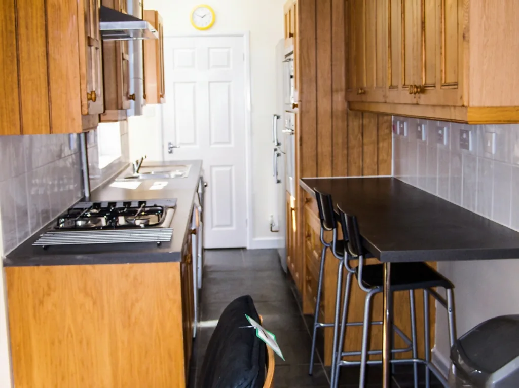 5 bedroom house for rent