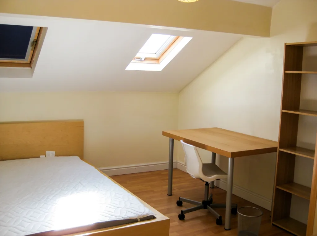 5 bedroom house for rent