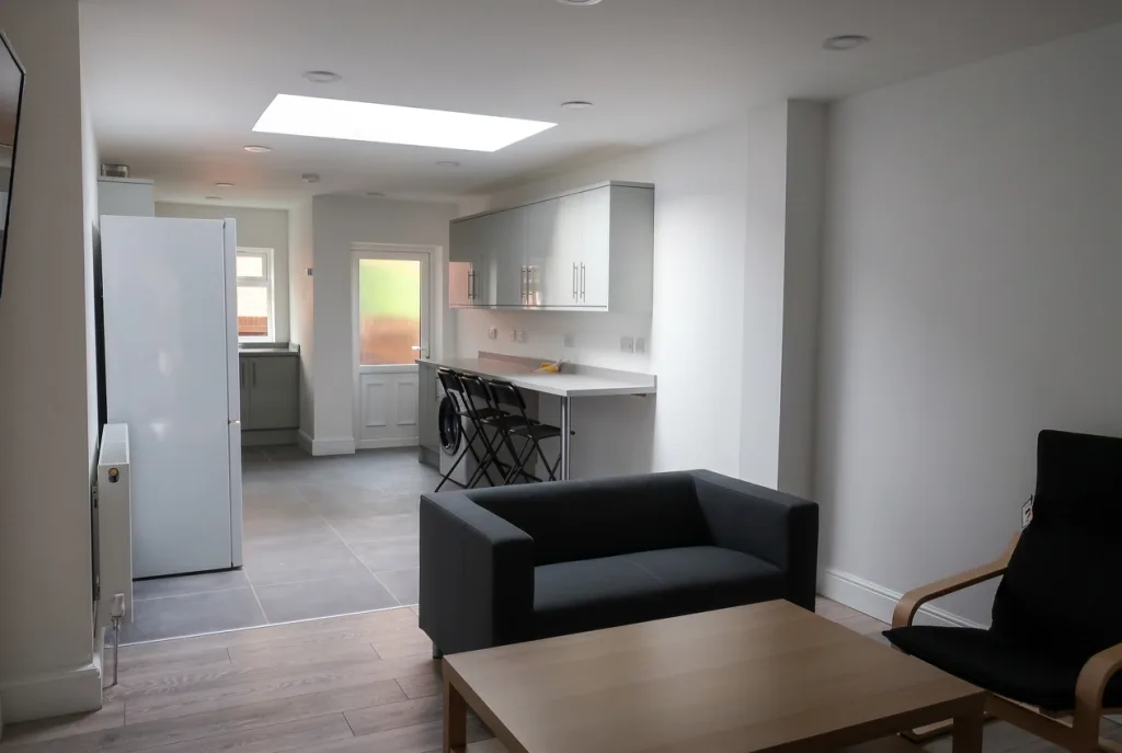 5 bedroom house for rent