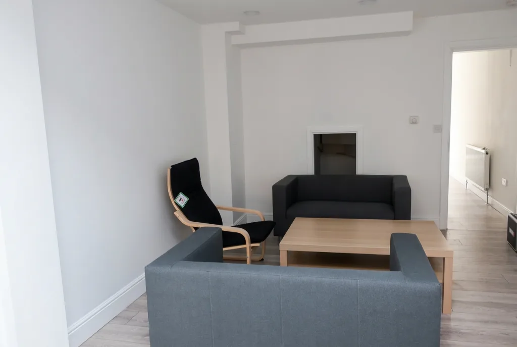 5 bedroom house for rent