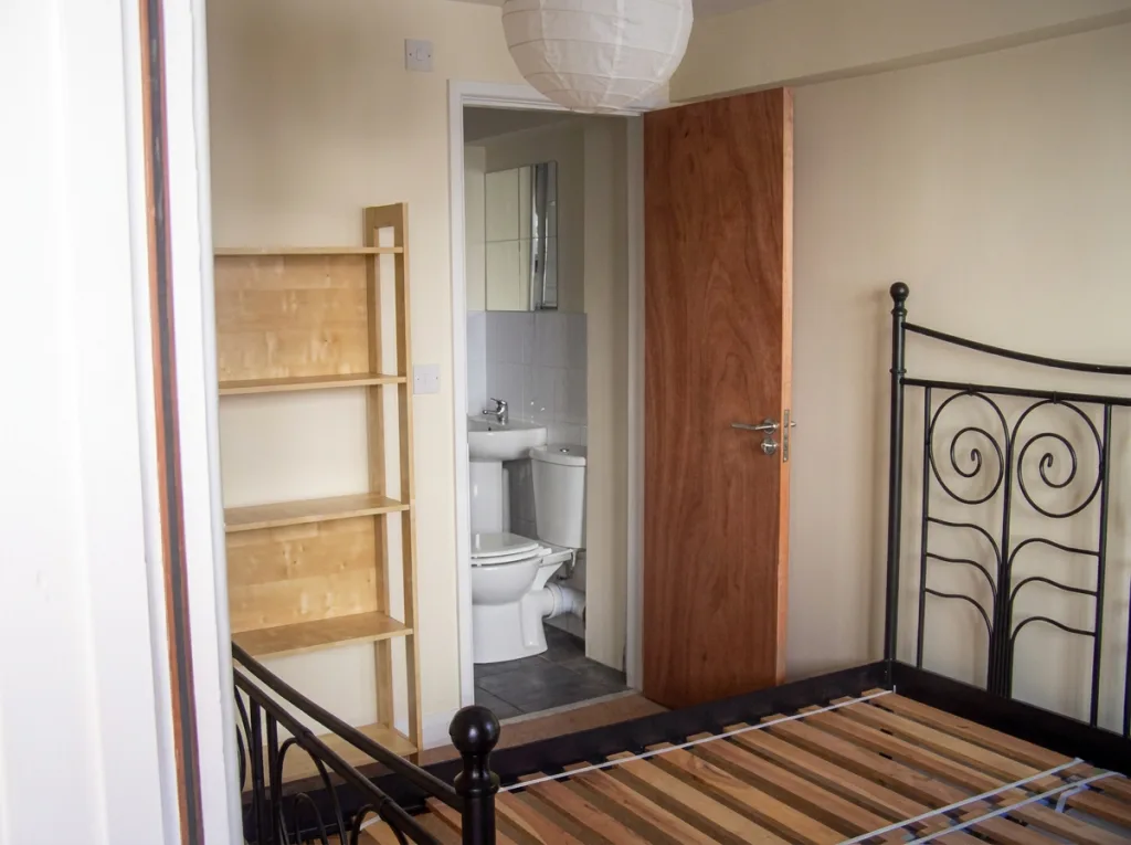 5 bedroom house for rent
