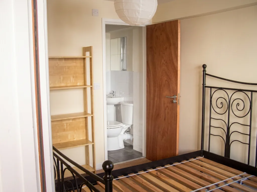 5 bedroom house for rent