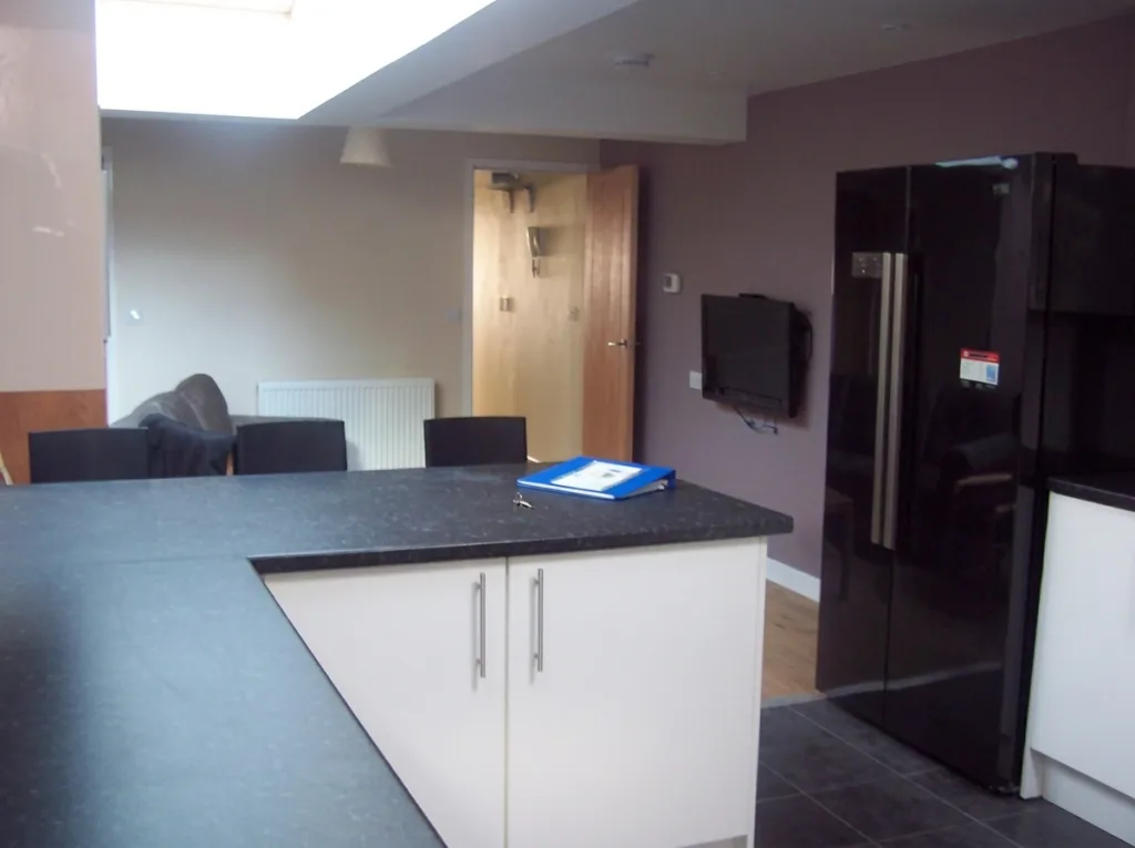 5 bedroom house for rent