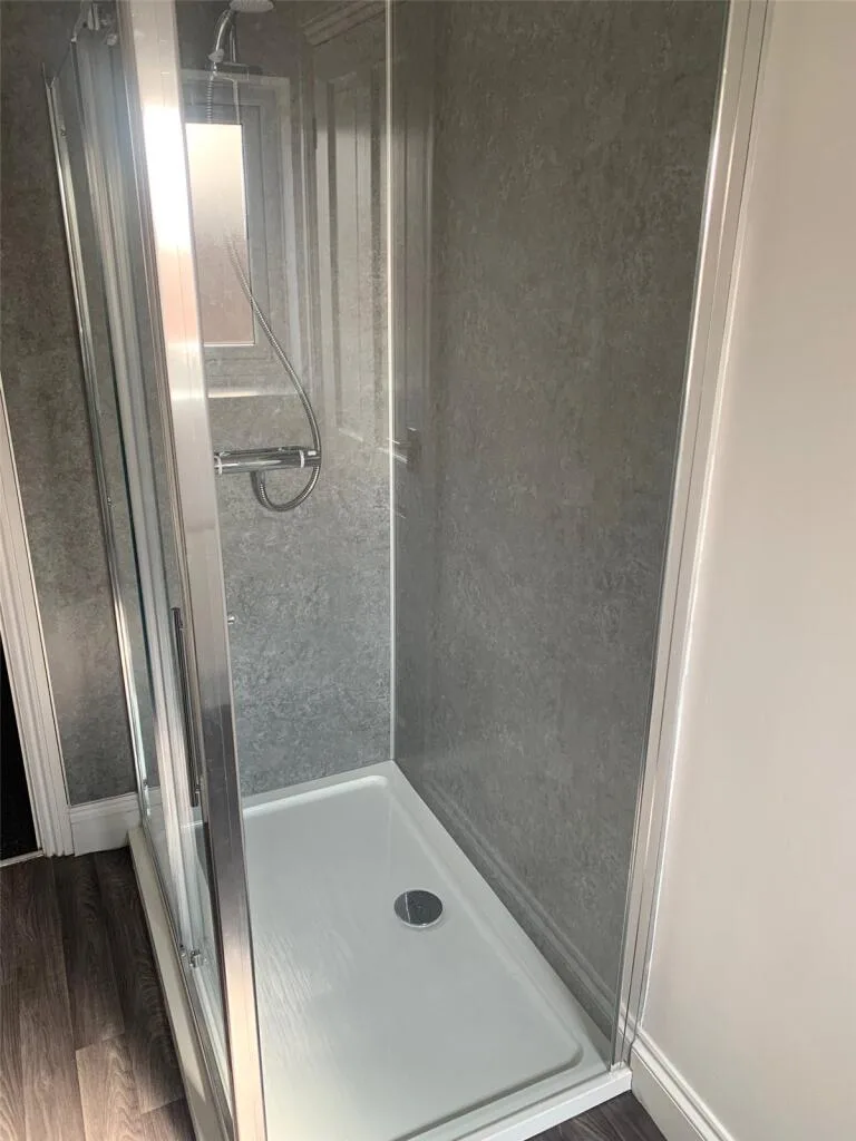 5 bedroom apartment for rent