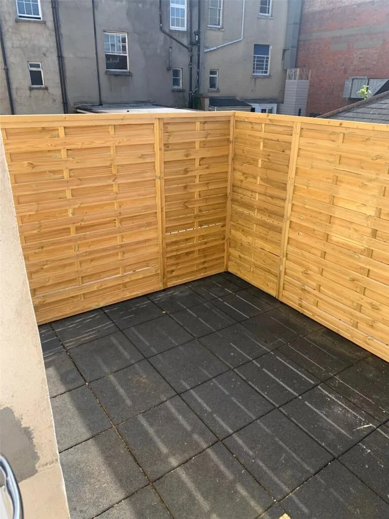 5 bedroom apartment for rent