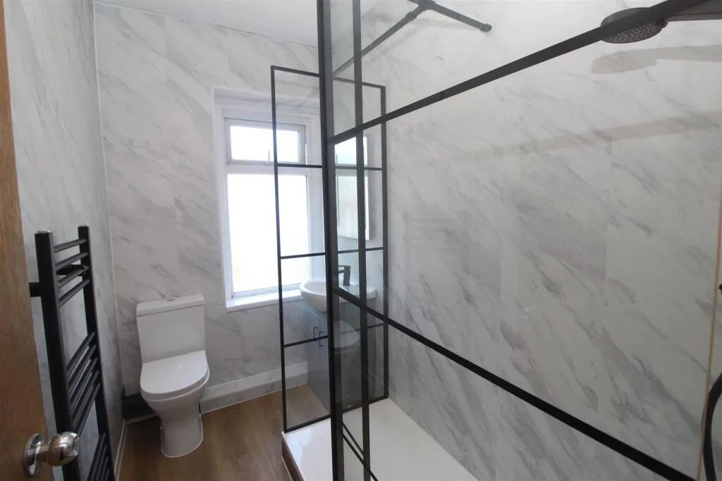 5 bedroom house for rent