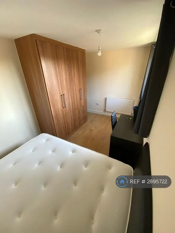4 bedroom maisonette for rent
