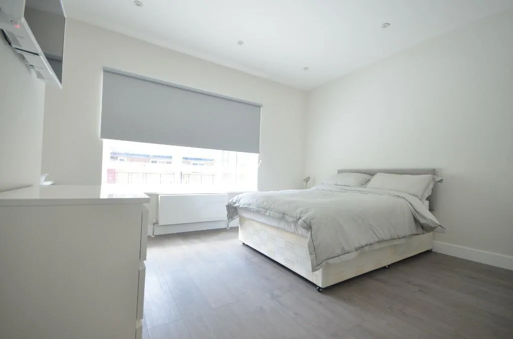 5 bedroom town house for rent