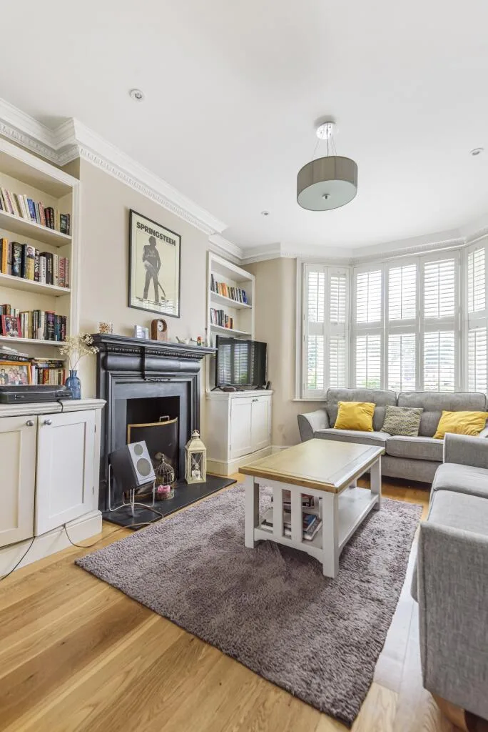 4 bedroom house for rent