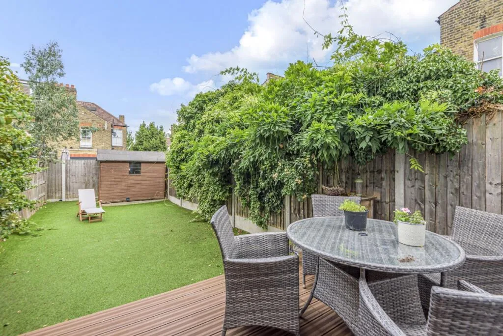 4 bedroom house for rent