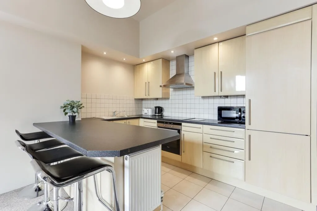 4 bedroom apartment for rent