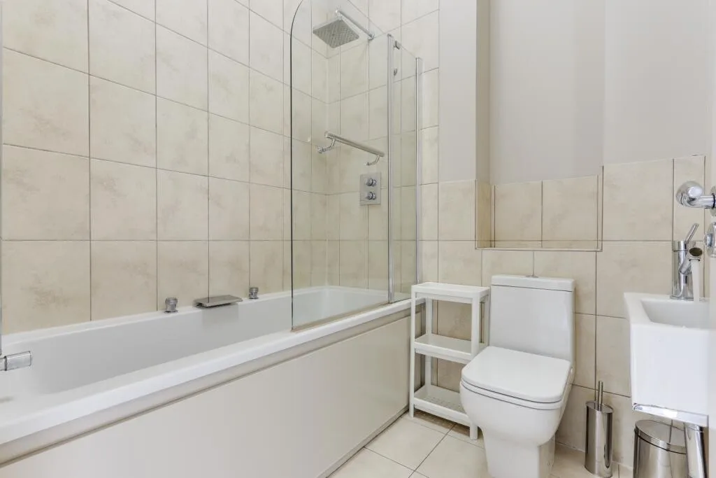 4 bedroom apartment for rent