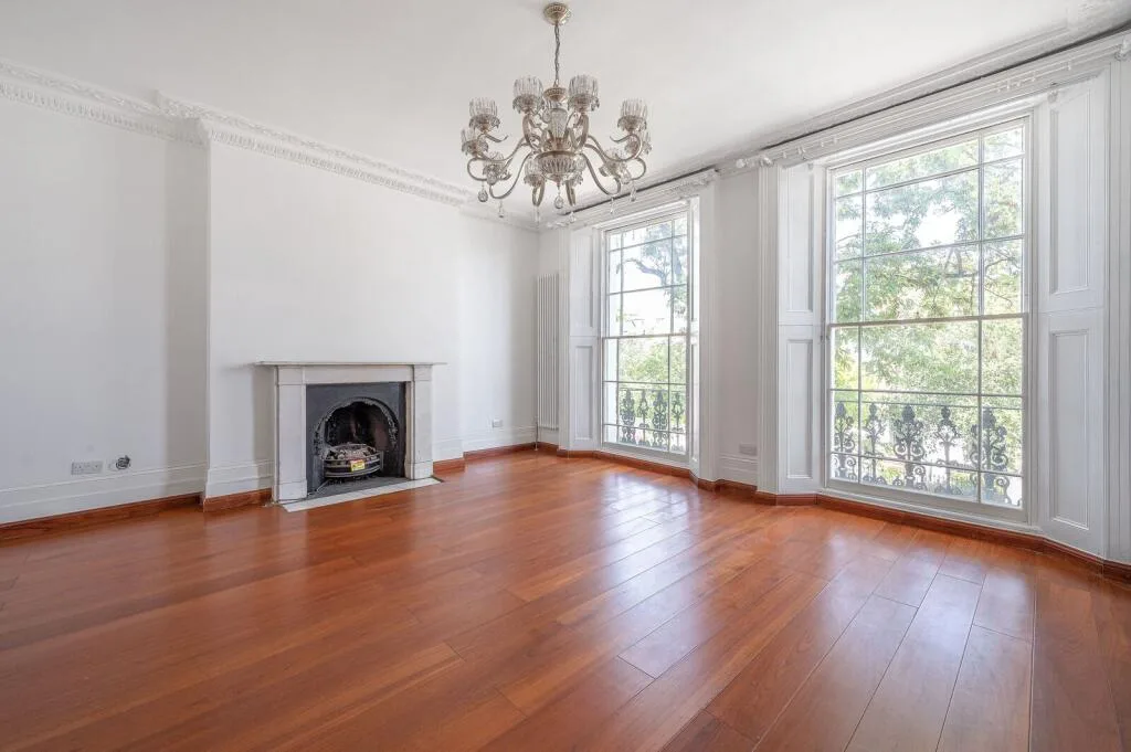 5 bedroom terraced house for rent