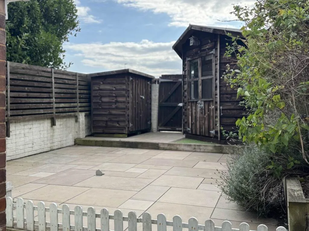 4 bedroom house for rent